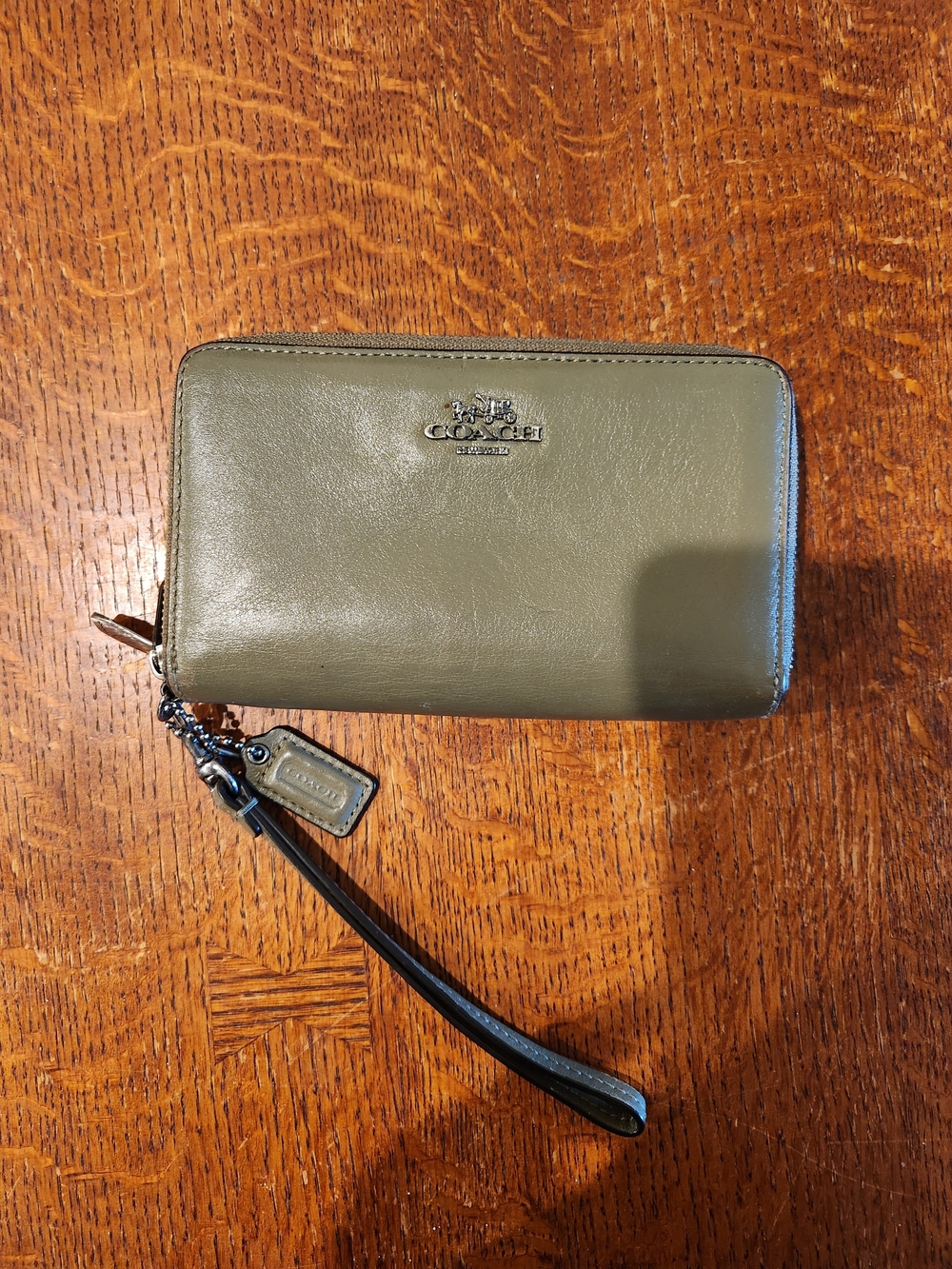 Coach Olive Green Leather Zip Wallet Wristlet